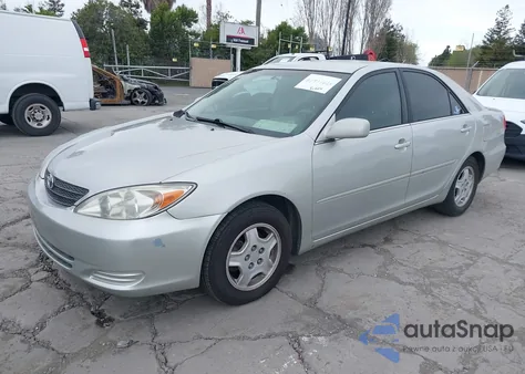 2002 Toyota Camry Le V6 from USA, damaged, VIN 4T1BF32KX2U535609